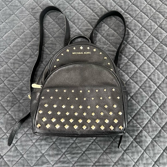 Michael Kors Backpack Women Studded Leather Backpack Black Gold Medium - Picture 1 of 13